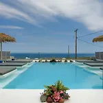 Nalu Fira (Santorini)