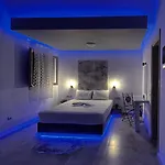 Nalu فندق