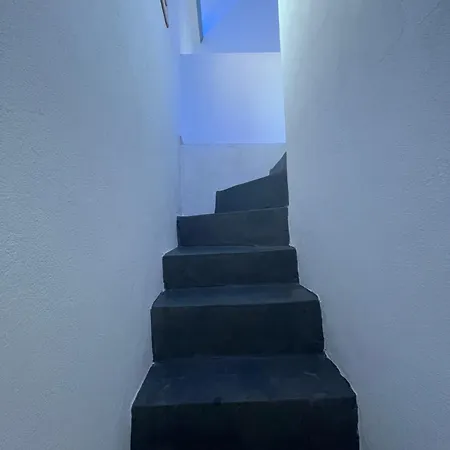Nalu ثيرا