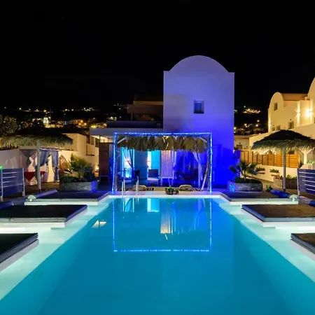 Nalu * Fira (Santorini)