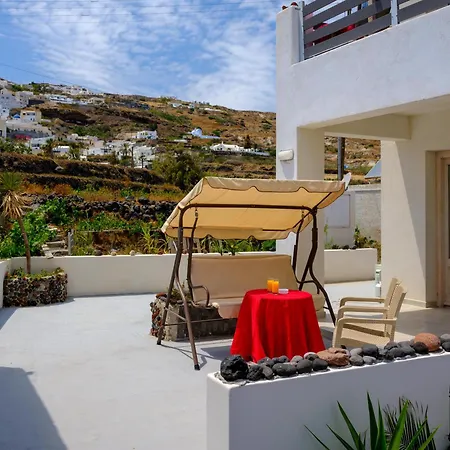 Nalu Fira (Santorini)