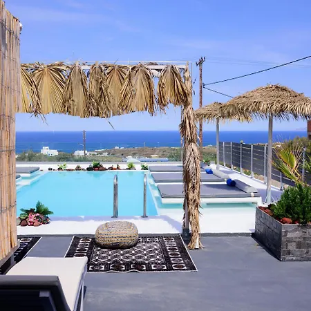 Nalu * Fira (Santorini)