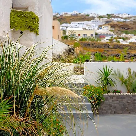 Nalu Fira (Santorini)