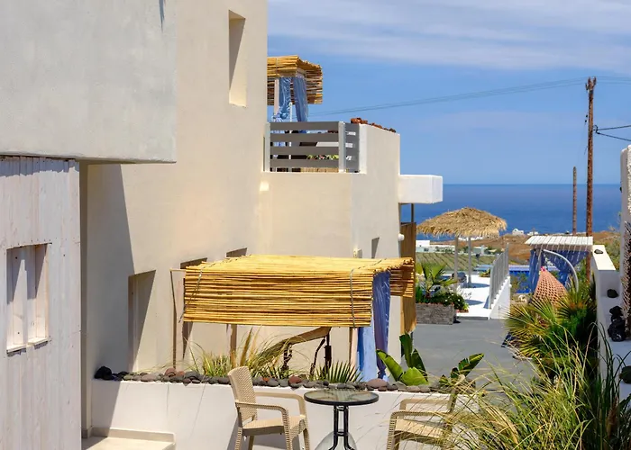 Nalu Fira (Santorini)