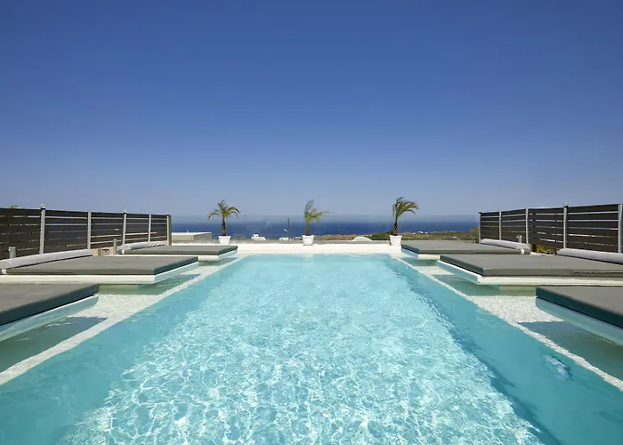 Nalu Fira (Santorini)