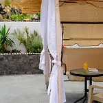 Nalu Hotel 3*