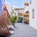 Nalu Hotel