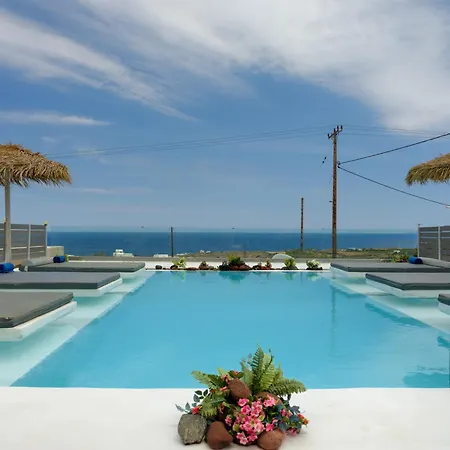 Nalu Fira (Santorini)